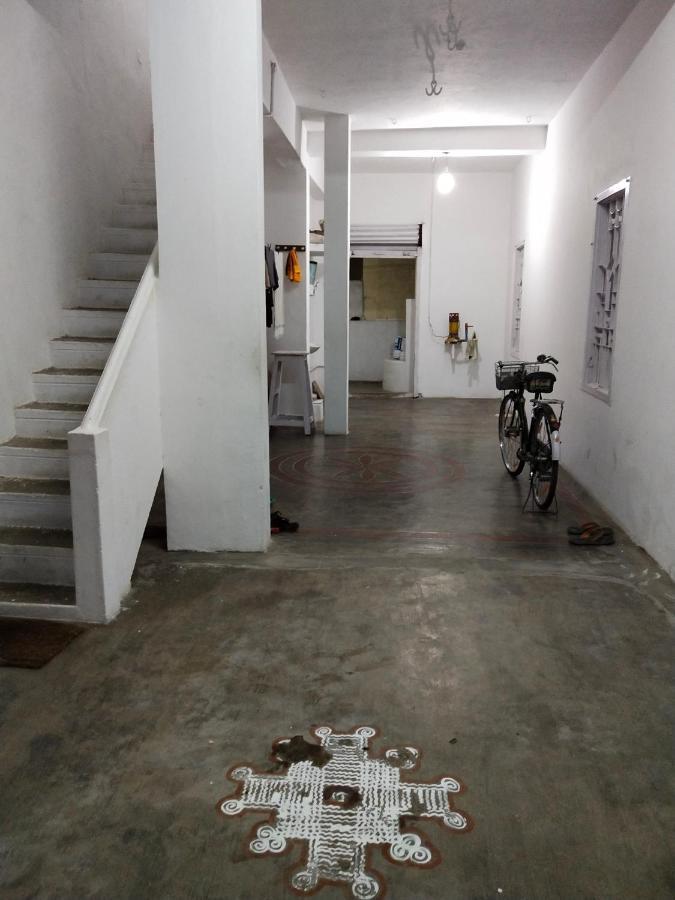 Mayurapriya Inn Chennai Ngoại thất bức ảnh