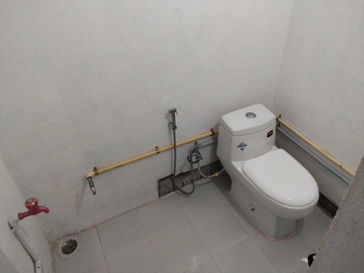 Mayurapriya Inn Chennai Ngoại thất bức ảnh